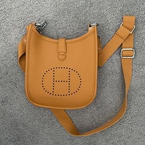 Small “H” crossbody bag